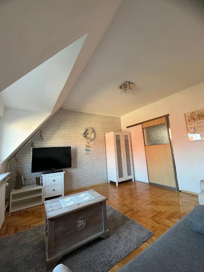 Apartament Kolobrzeska Mansarda, Narutowicza 8 Kołobrzeg Eksteriør billede